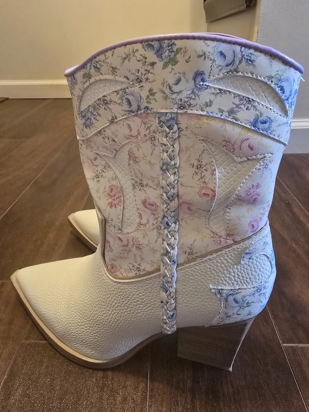 Altar'd State White Floral Western Ankle Boots - Picture 2 of 8